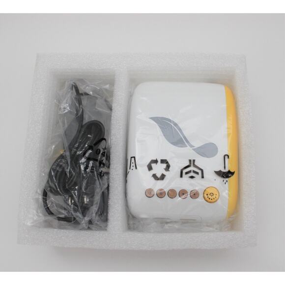 GooDee YG200 With YL Logo - Mini LED Pico Projector Yellow NEW - Picture 4 of 5